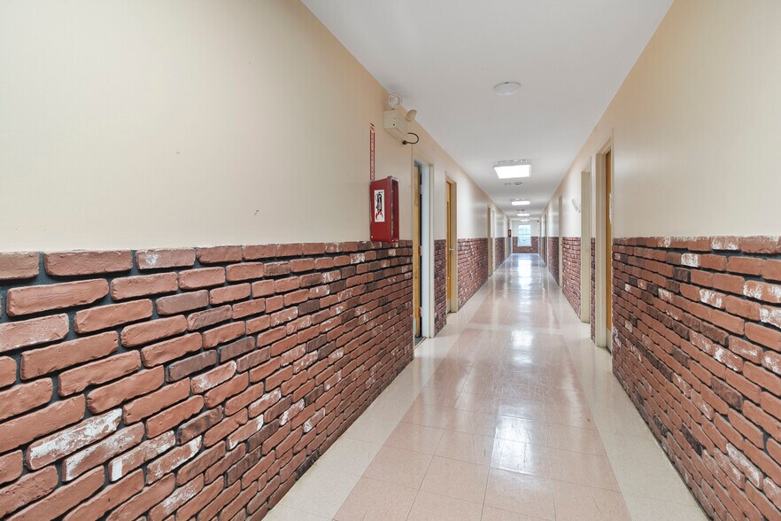 More Photos Of 5001 Backlick Rd, Annandale Religious Facility For Sale