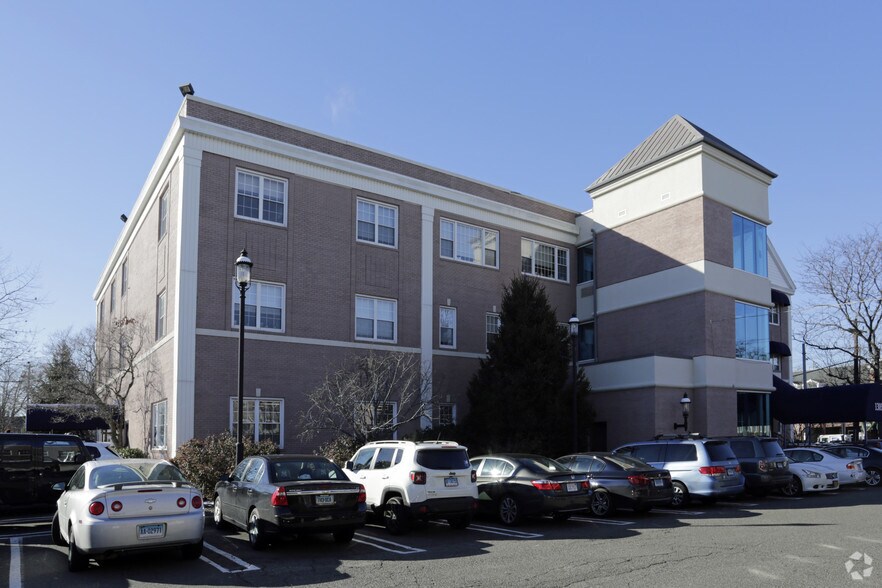 More Photos Of 1305 Post Rd, Fairfield Medical For Lease