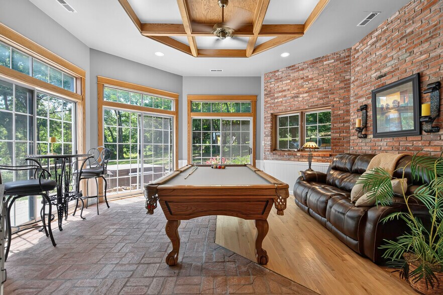 More Photos Of 1558 N 600 Rd, Baldwin City Specialty For Sale