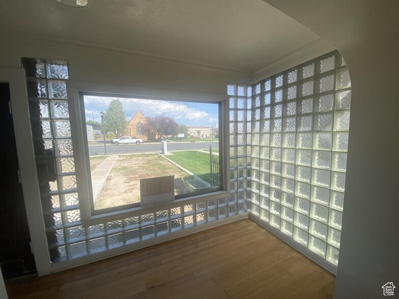 More Photos Of 235 W Main St, Vernal Office For Sale