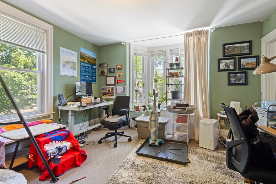 More Photos Of 176 Williams St, Providence Apartments For Sale