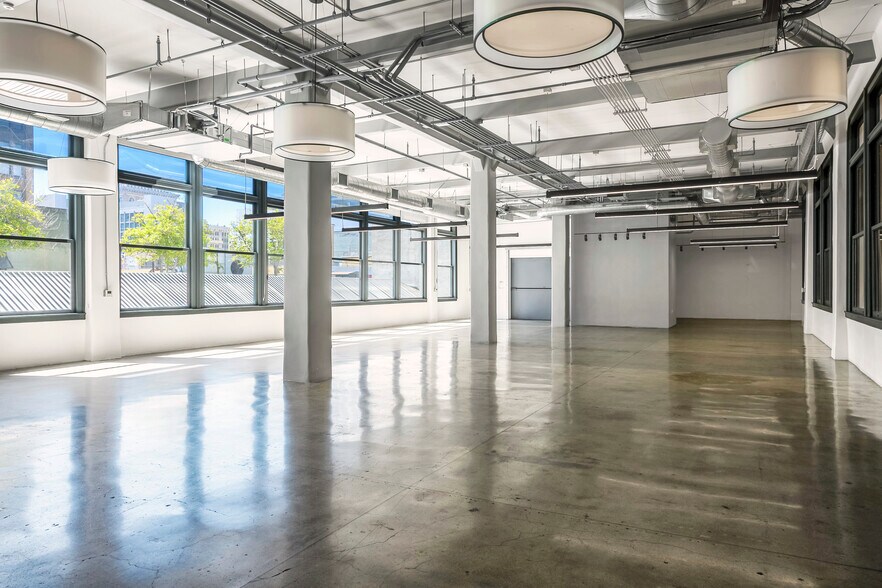 More Photos Of 312 S Hill St, Los Angeles Office For Lease