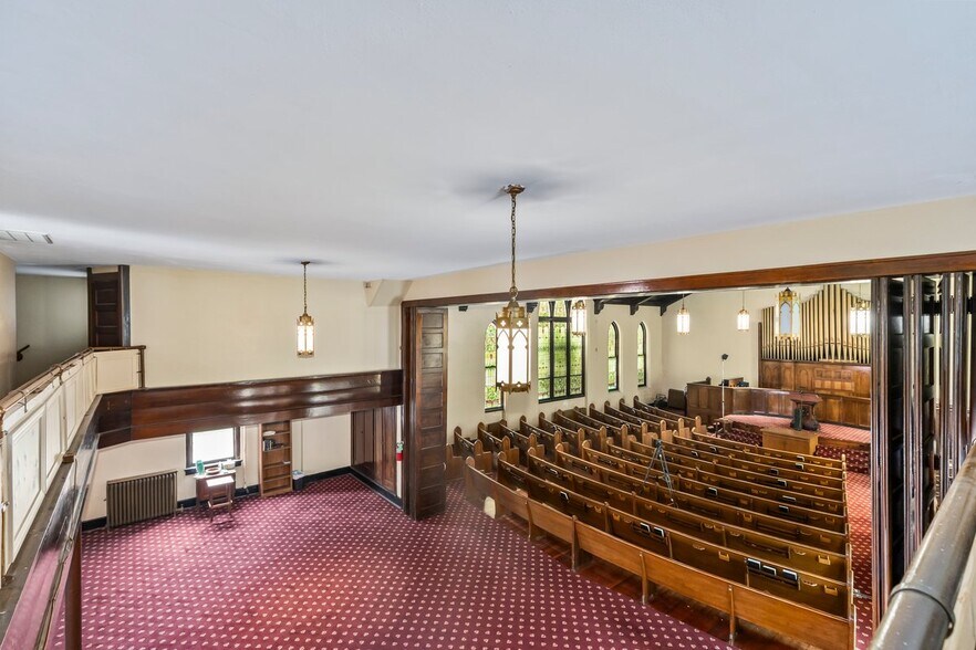 More Photos Of 1517 McCausland Ave, Saint Louis Specialty For Sale