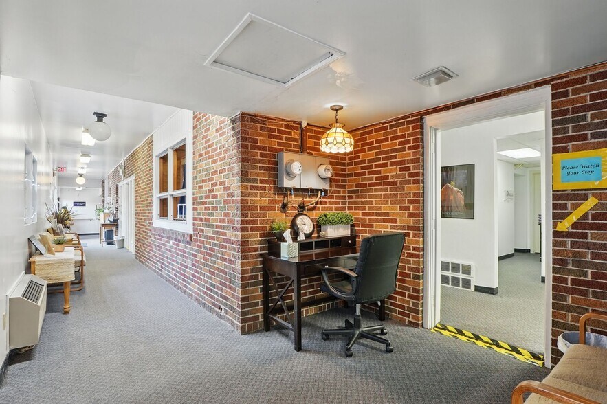 More Photos Of 507 Pittsburgh St, Springdale Rehabilitation Center For Sale