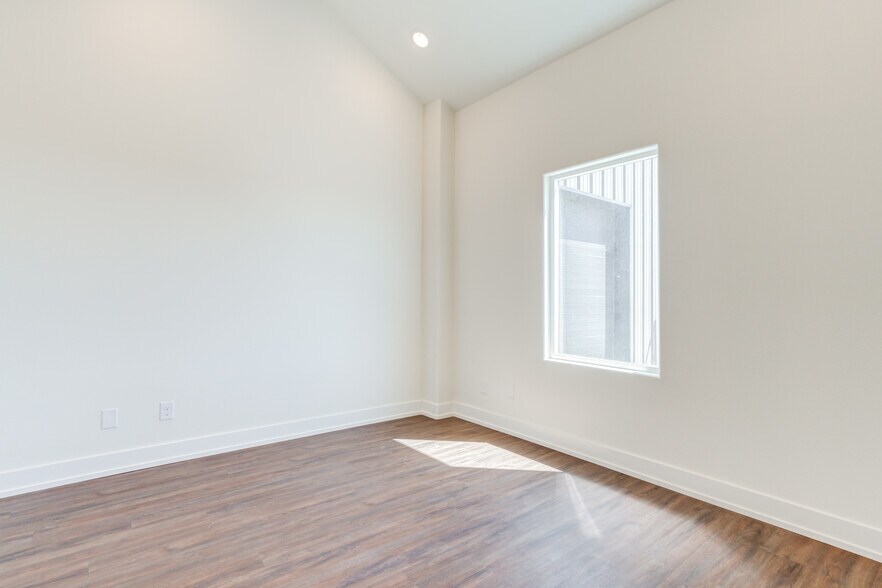 More Photos Of 3913 County Road 1350, Lubbock Industrial For Sale
