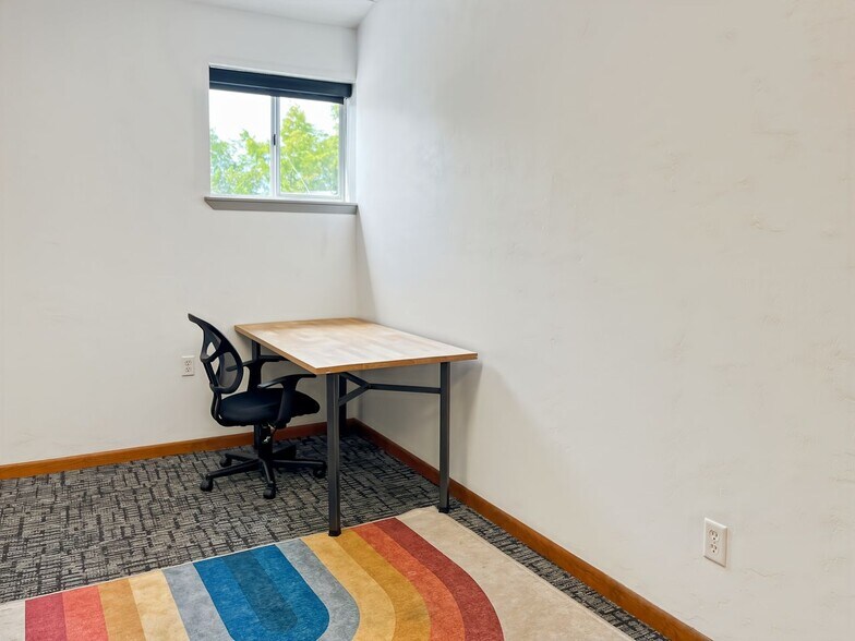 More Photos Of 602 S Main St, Gainesville Coworking Space