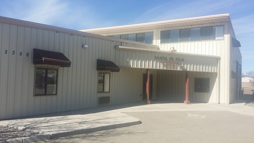 More Photos Of 2350 Fox Rd, Santa Fe Warehouse For Lease