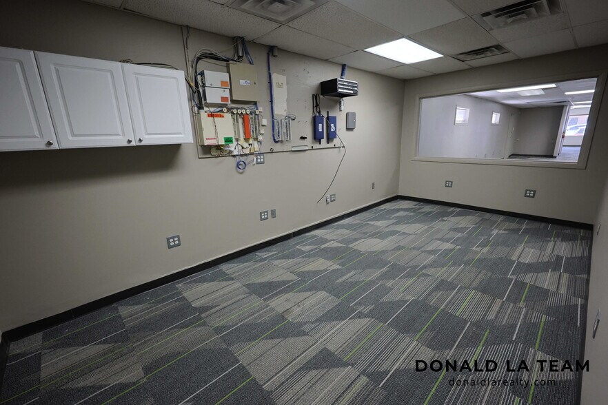 More Photos Of 3583 E 1st St, Los Angeles Office For Sale