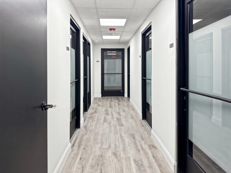 More Photos Of 101 E Tennessee Ave, Oak Ridge Coworking Space