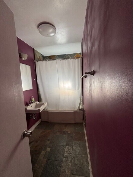More Photos Of , Studio City Unknown For Sale