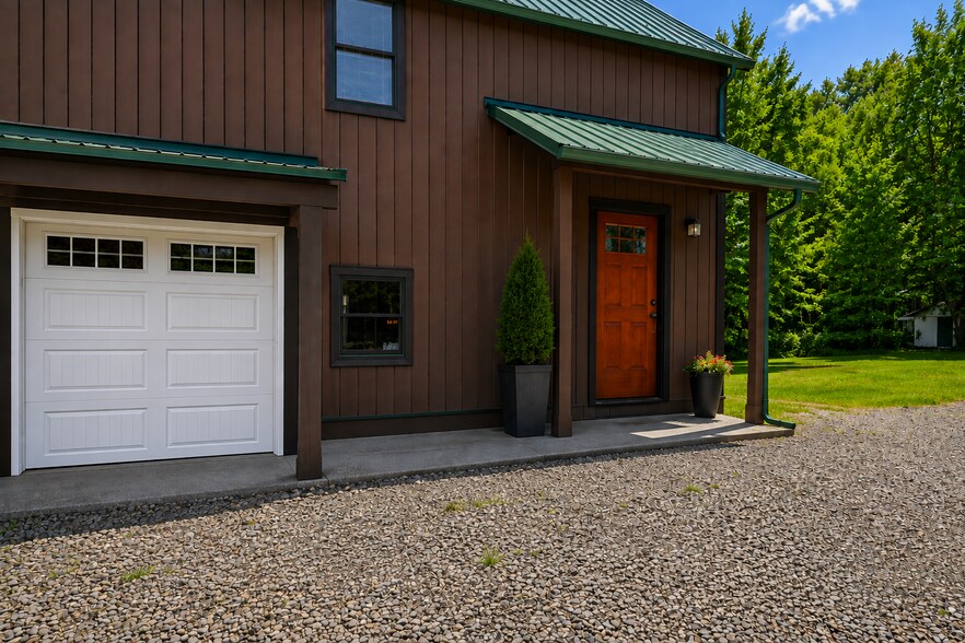 More Photos Of 6275 State Highway 30, Indian Lake Flex For Sale
