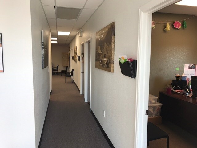 More Photos Of 2437-2443 S Prairie Ave, Pueblo Office For Sale
