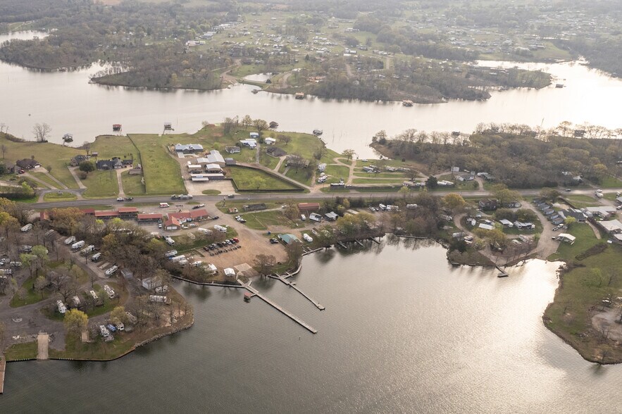 Primary Photo Of 3035 TX-154, Quitman Marina For Sale