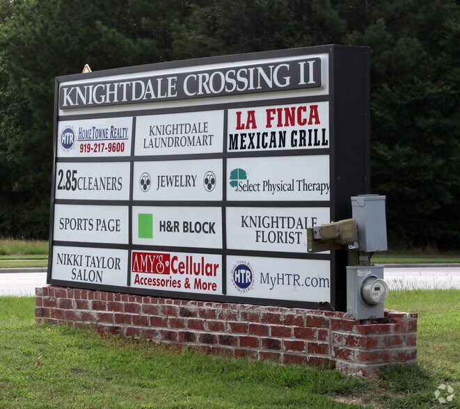 More Photos Of 817-909 N Smithfield Rd, Knightdale General Retail For Lease
