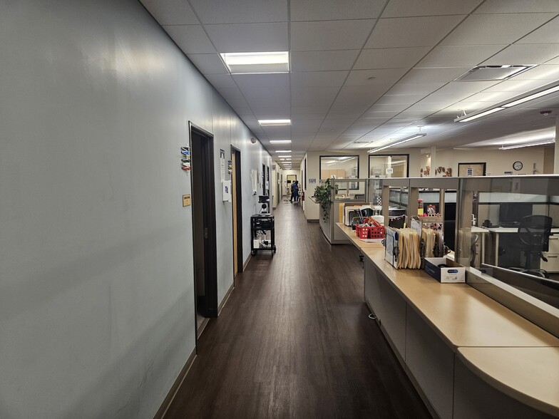 More Photos Of 10690 Del Mar Pky, Aurora Unknown For Lease