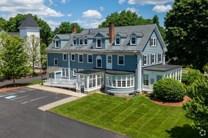 More Photos Of 8 Church St, Westborough Office Residential For Lease