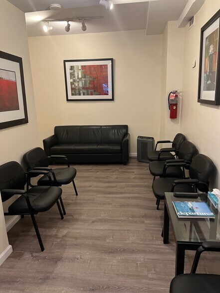 More Photos Of 345 W 58th St, New York Apartments For Sale