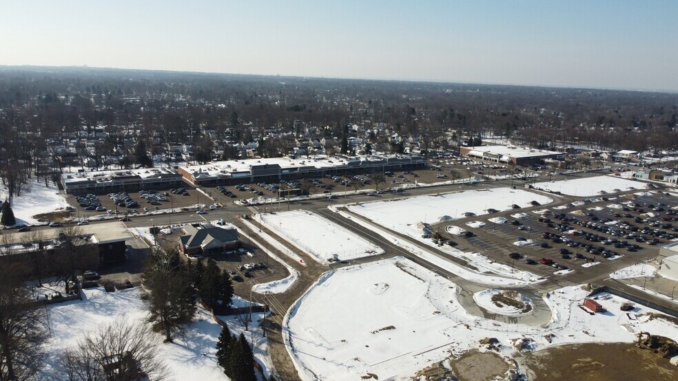 Primary Photo Of 5100-5222 Wilson Mills Rd, Richmond Heights Unknown For Lease
