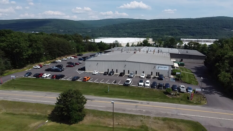 More Photos Of 550 Stewart Rd, Wilkes-Barre Manufacturing For Sale