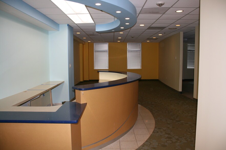 More Photos Of 12581 Milstead Way, Woodbridge Medical For Lease