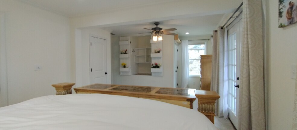 More Photos Of 125 Stripling St, Ball Ground Multifamily For Sale