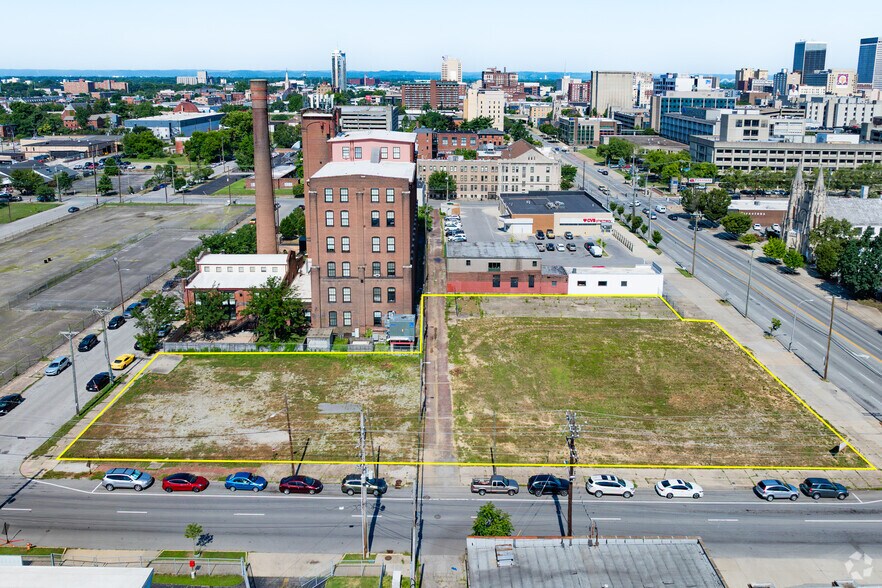 Primary Photo Of 430-440 E Broadway and Finzer, Louisville Land For Sale