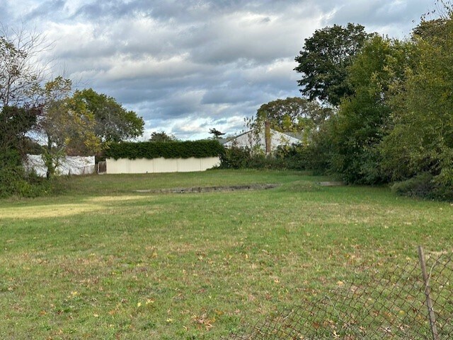 More Photos Of 350 Commack Rd, Commack Land For Sale