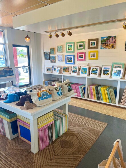 More Photos Of 4-901 Kuhio Hwy, Kapaa Freestanding For Lease