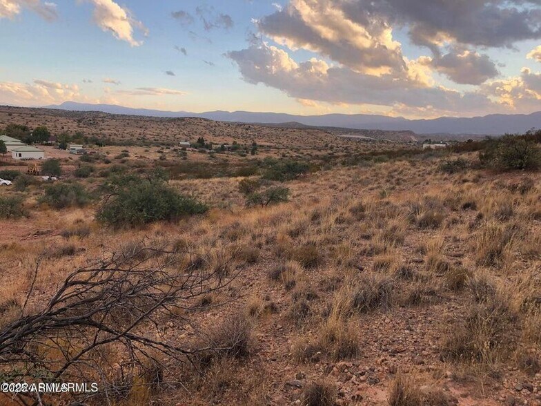 More Photos Of 11900 Bareback Ln, Cornville Land For Sale