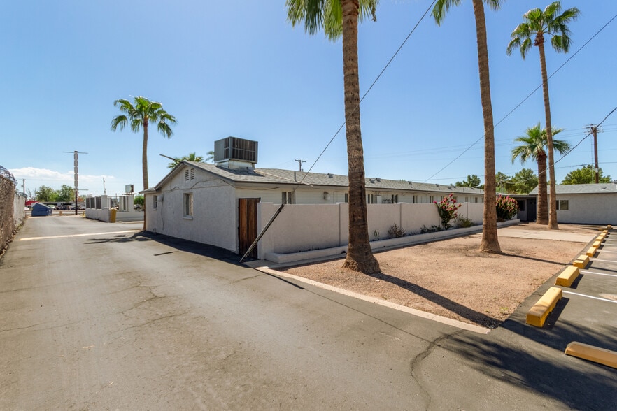 More Photos Of 8008 E Main St, Mesa Hotel For Sale