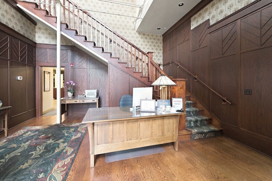 More Photos Of 1354 N Laura St, Jacksonville Office For Sale