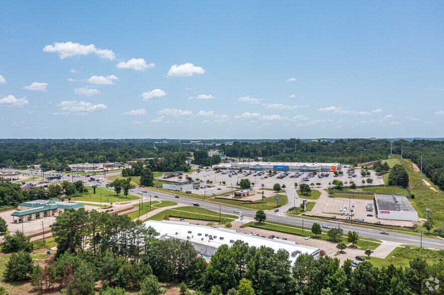 More Photos Of 3825 Highway 64 W, Tyler Unknown For Lease