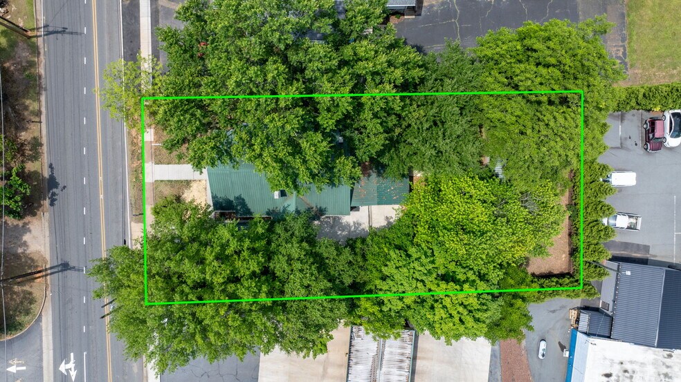 More Photos Of 3084 W Main St, Claremont Office For Sale