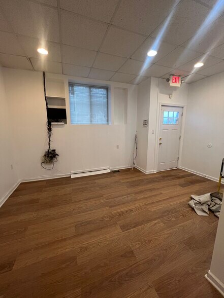 More Photos Of 43 E 119th Pl, Chicago Office For Lease