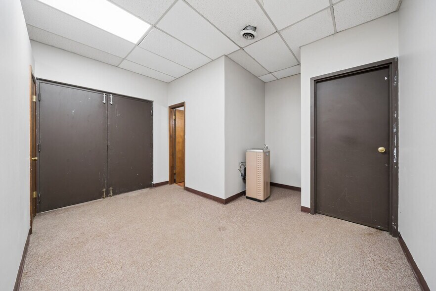 More Photos Of 4201 Butler St, Pittsburgh Storefront Retail Residential For Lease