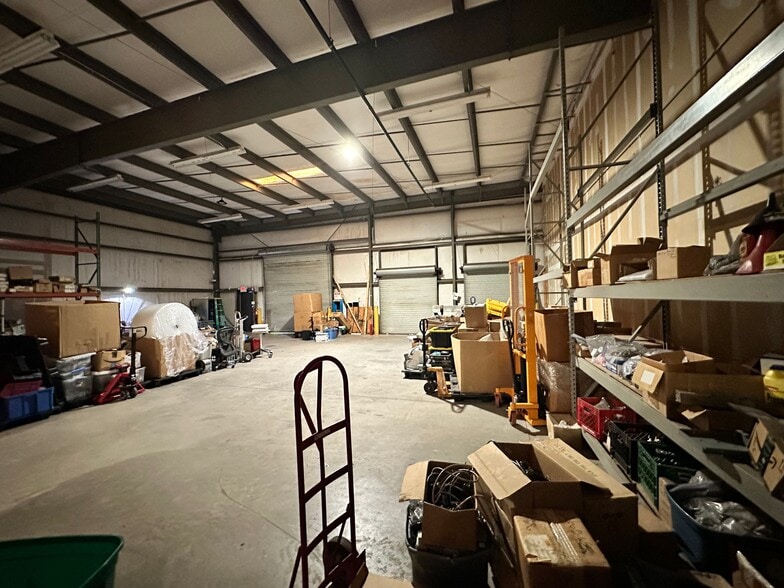 More Photos Of 1385 Weber Industrial Dr, Cumming Distribution For Lease