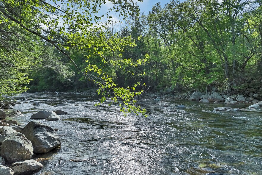More Photos Of 404 US Route 302, Glen Hospitality For Sale