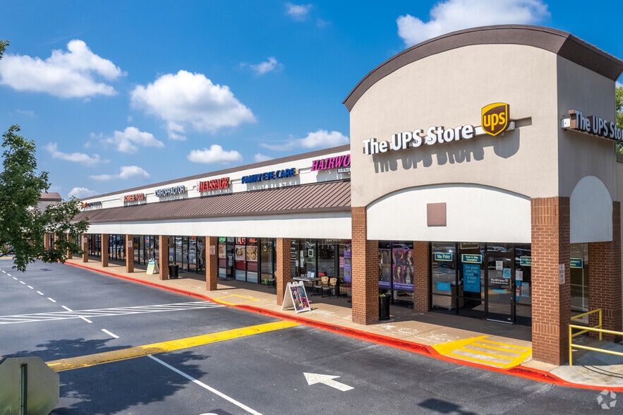 More Photos Of 1750 Powder Springs Rd SW, Marietta Supermarket For Lease