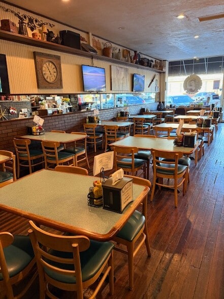 More Photos Of 87 Tennessee St, Murphy Storefront Retail Residential For Sale