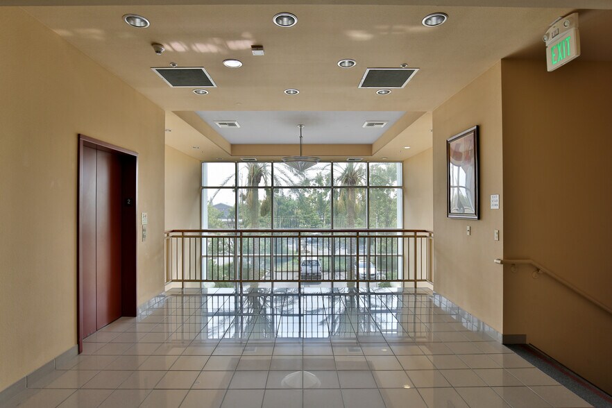 More Photos Of 2440 Gold River Rd, Rancho Cordova Office For Lease