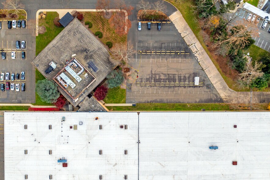 More Photos Of 108 Route 303, Tappan Distribution For Lease