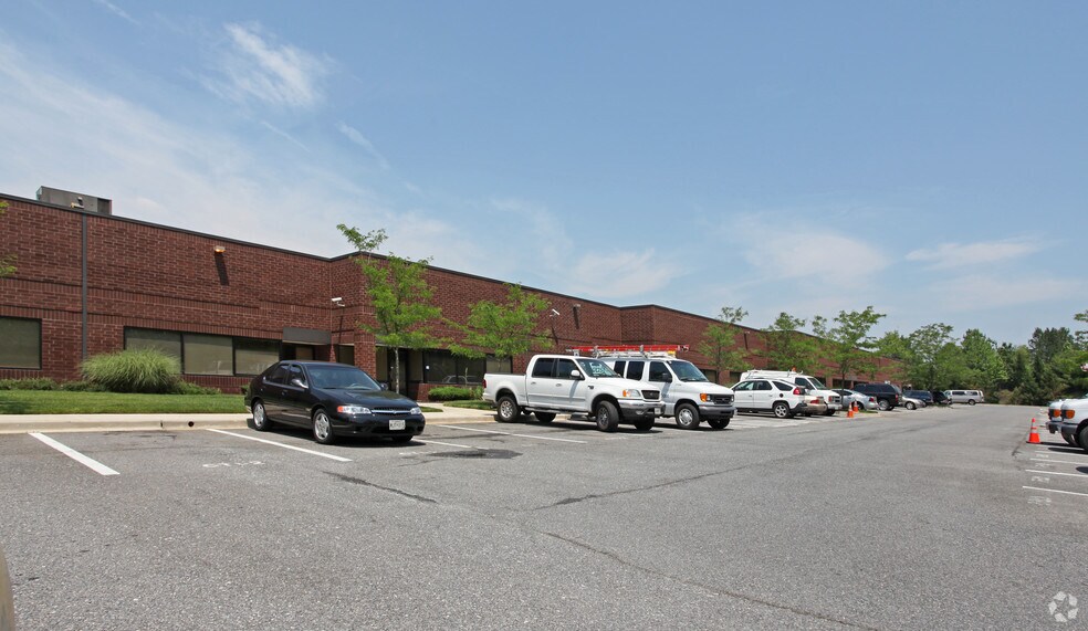 More Photos Of 255 Najoles Rd, Millersville Research And Development For Lease