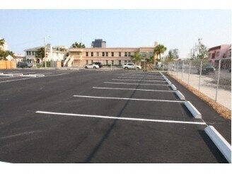 More Photos Of 1016 N Dixie Hwy, West Palm Beach Office For Lease