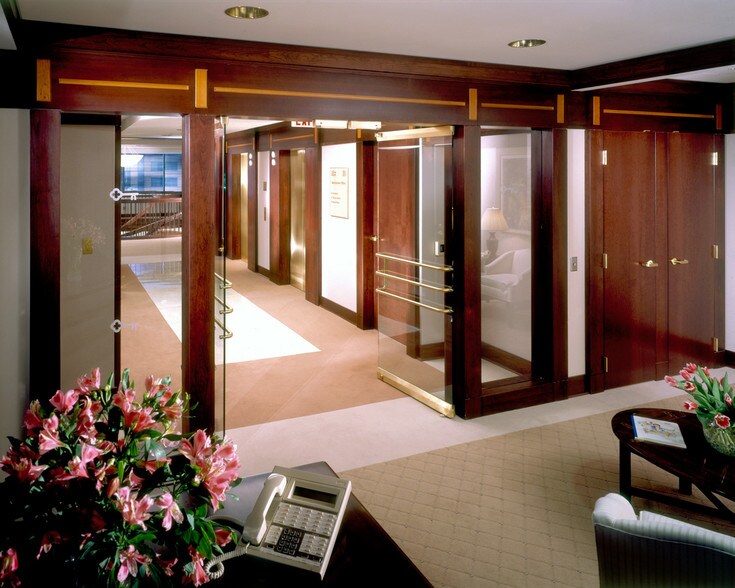 More Photos Of 66 S Pearl St, Albany Office For Lease