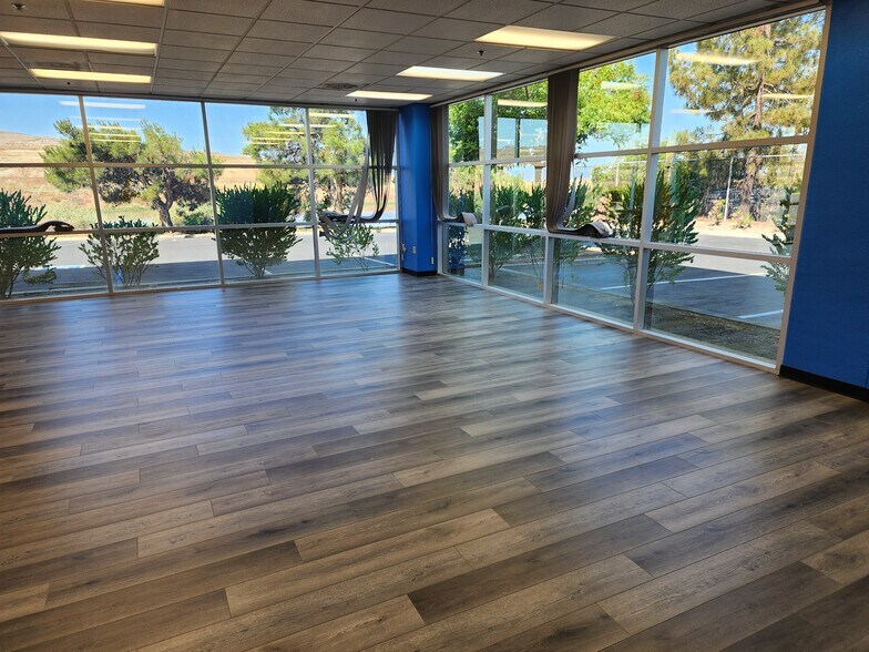 More Photos Of 48319-48329 Fremont Blvd, Fremont Research And Development For Lease