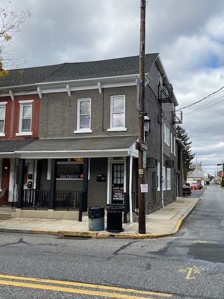 Primary Photo Of 515 Chestnut St, Emmaus Storefront Retail Residential For Lease