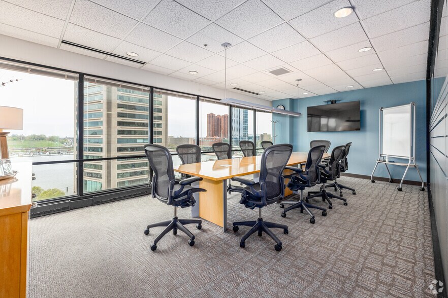 More Photos Of 400 E Pratt St, Baltimore Coworking Space