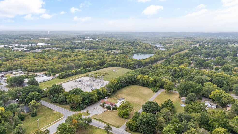 More Photos Of 11424 Grandview Rd, Kansas City Religious Facility For Sale