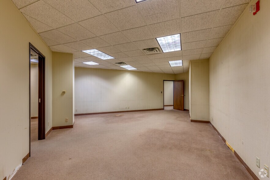 Photo of 4th Floor Ste 412