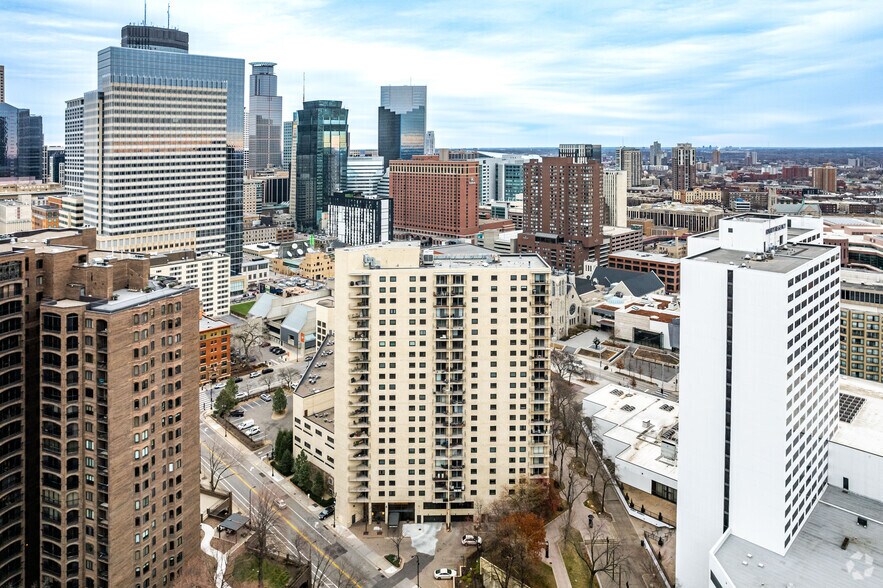More Photos Of 1200 Nicollet Mall, Minneapolis Multifamily For Sale